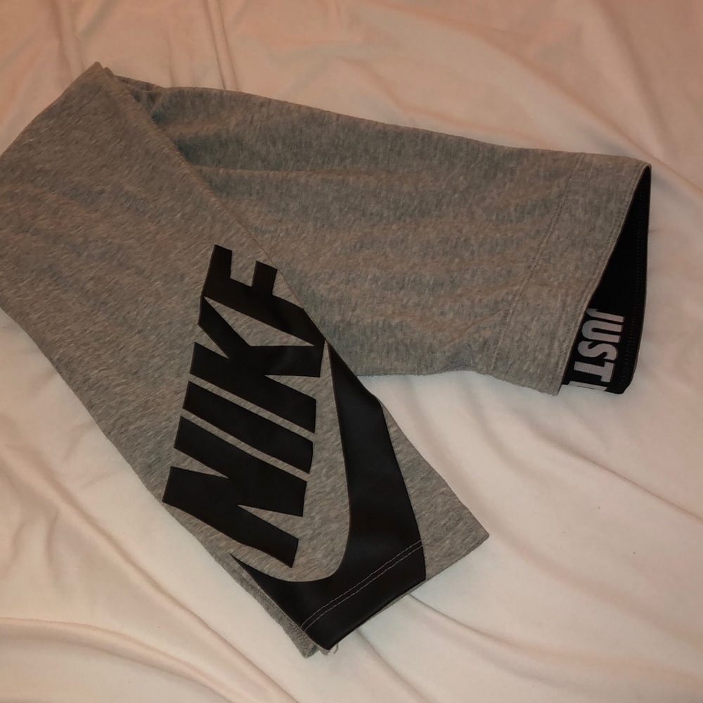 grey nike leggings